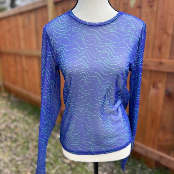 Noisy May Long Sleeve Mesh Top - Picture 6 of 6